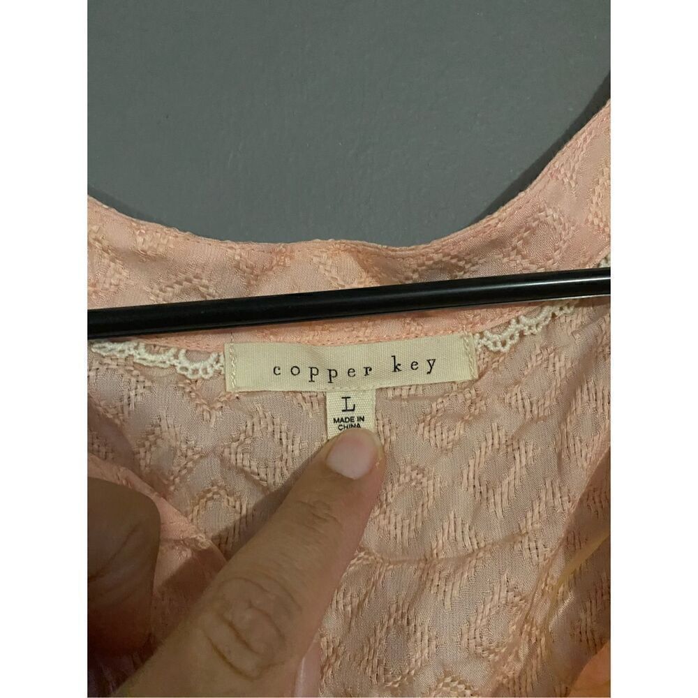 Copper Key Long Sleeve Ruffle Top Size Large - Picture 4 of 4